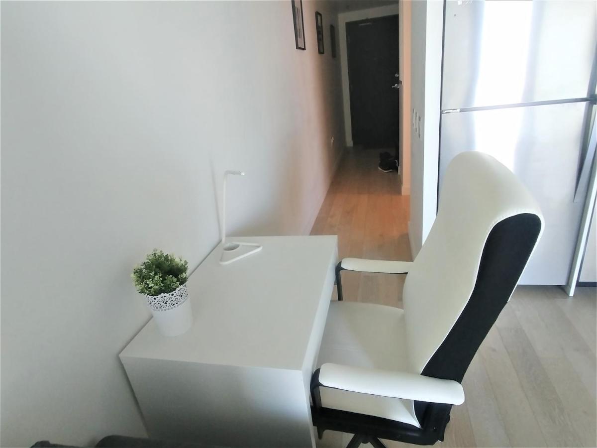 Luxury Skyline Condo In Downtown Free 24/7 Parking Winnipeg Ngoại thất bức ảnh