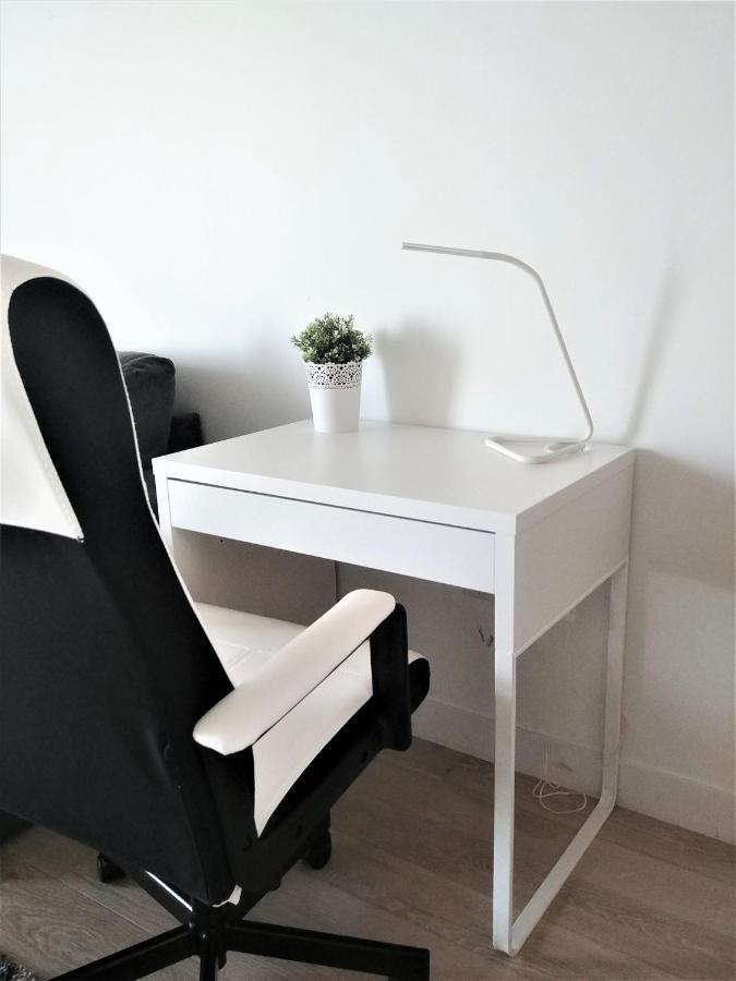 Luxury Skyline Condo In Downtown Free 24/7 Parking Winnipeg Ngoại thất bức ảnh