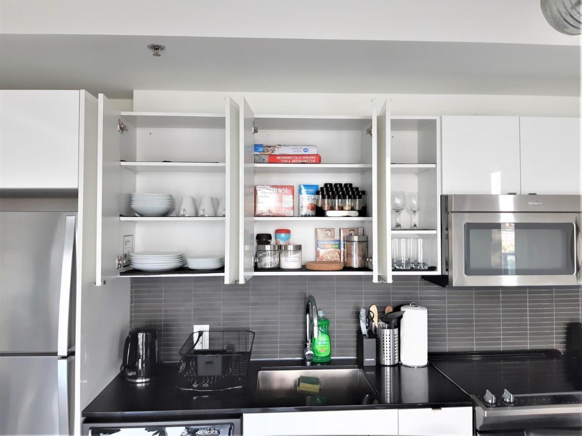 Luxury Skyline Condo In Downtown Free 24/7 Parking Winnipeg Ngoại thất bức ảnh