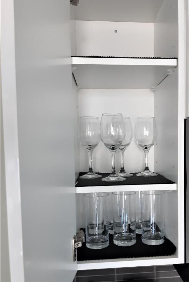 Luxury Skyline Condo In Downtown Free 24/7 Parking Winnipeg Ngoại thất bức ảnh
