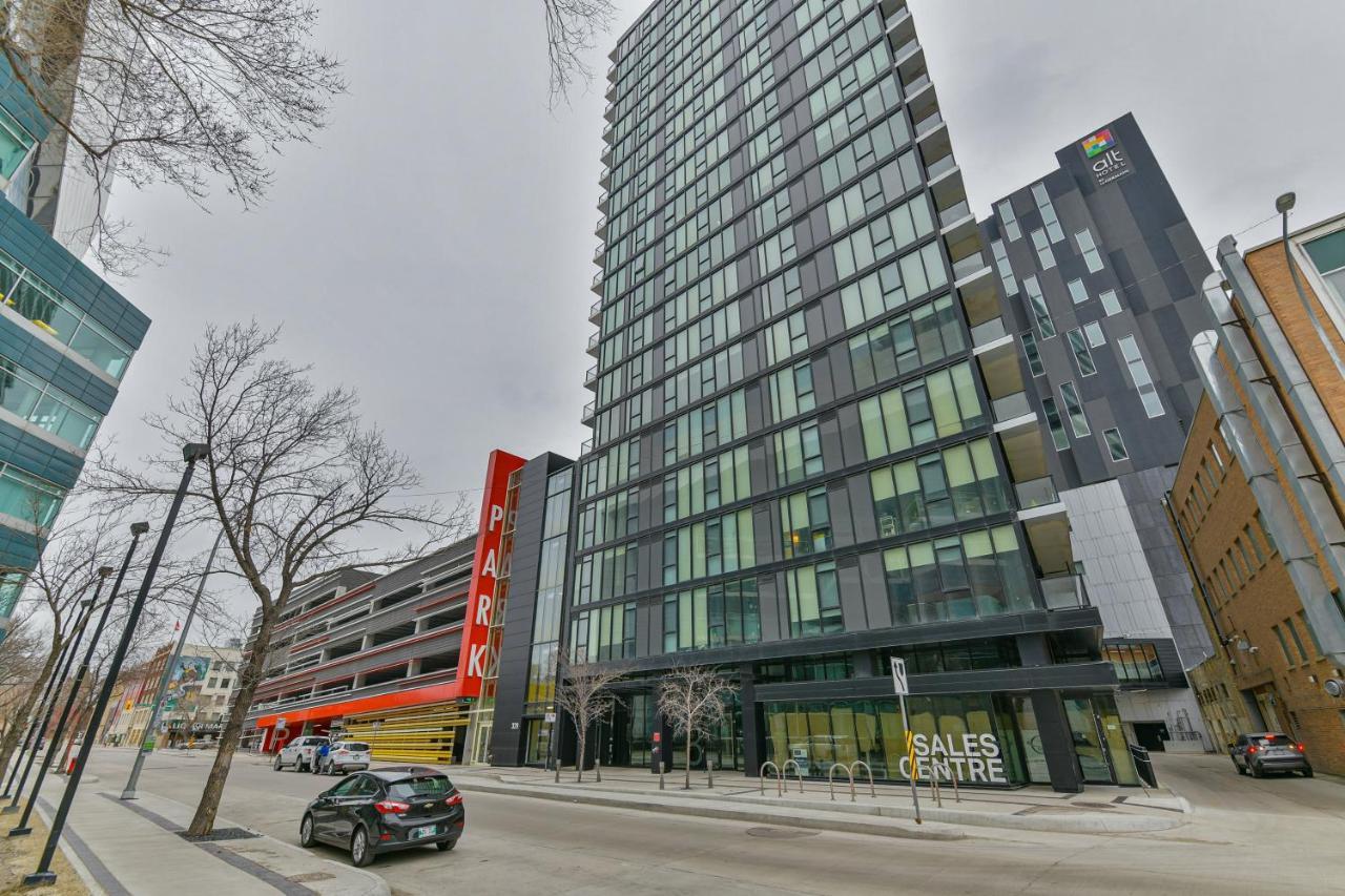 Luxury Skyline Condo In Downtown Free 24/7 Parking Winnipeg Ngoại thất bức ảnh
